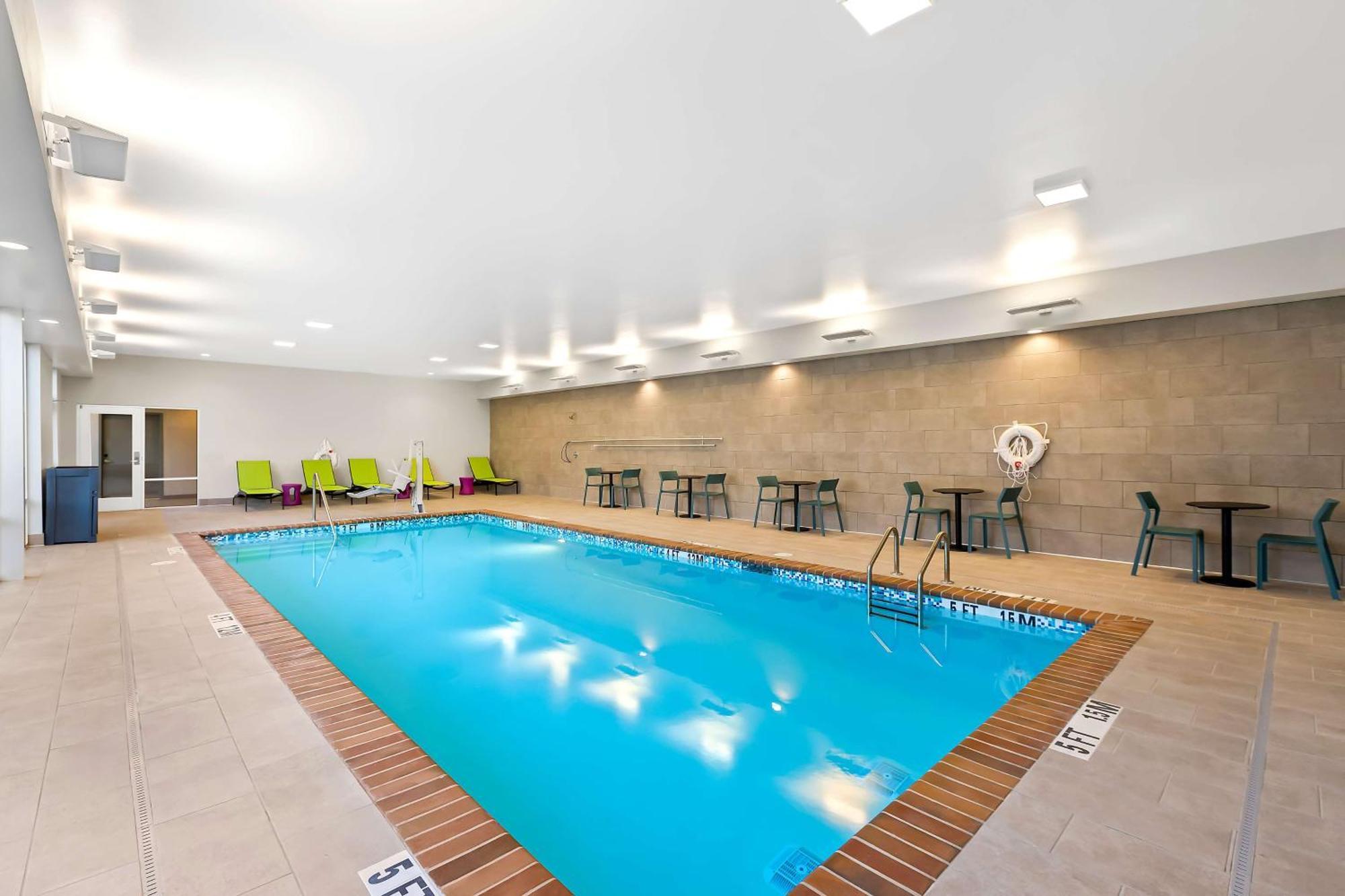 Home2 Suites By Hilton Хендерсонвилл Экстерьер фото